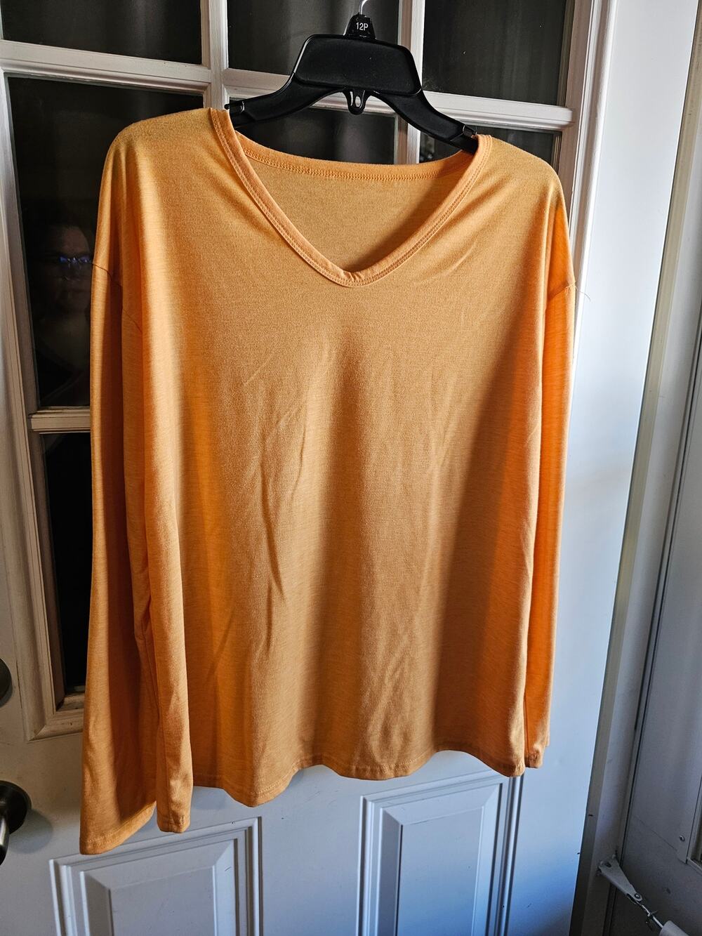 Size XL long sleeve top